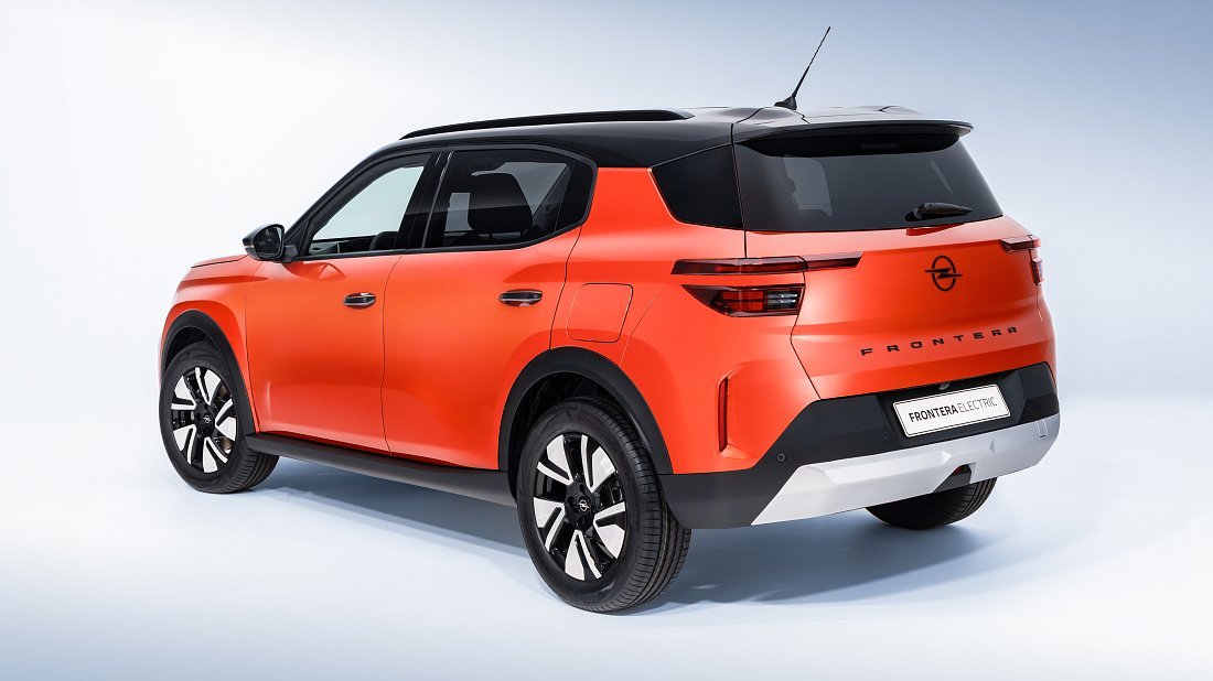 Opel Frontera Electric 44 kWh (2024-…) rear quarter, three-quarter view, diagonal, exterior