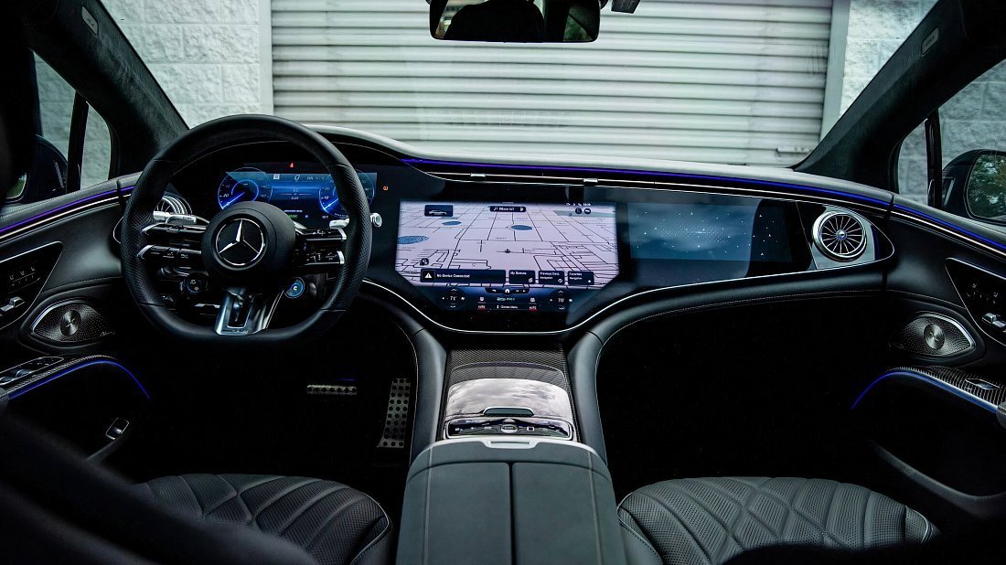 Mercedes EQS AMG 53 4MATIC+ (2024-…) interior, front seat, driver seat, dashboard, steering wheel, infotainment, cockpit