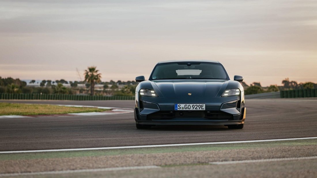 Porsche Taycan Turbo GT (2024-…) front fascia, grille, headlights, bumper, exterior