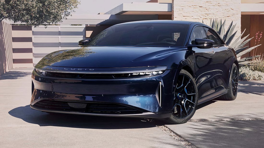 Lucid Air Sapphire (2023-…) front view, front quarter, diagonal, exterior