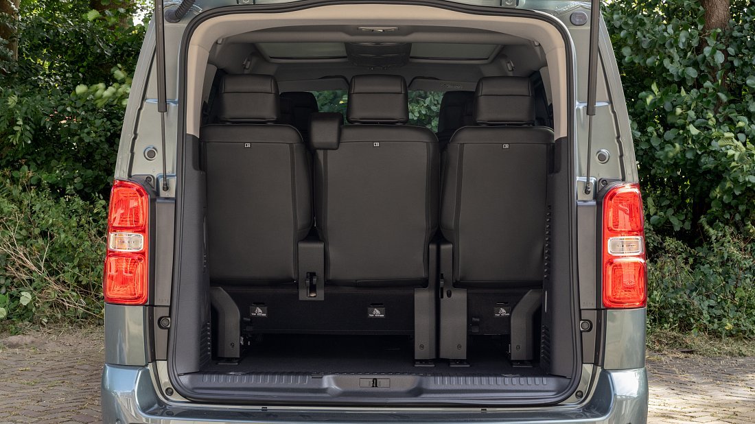 Toyota Proace Verso Electric L1 50 kWh (2024-...) trunk, boot, seats up, seats upright, cargo space, cargo volume, cargo capacity, storage