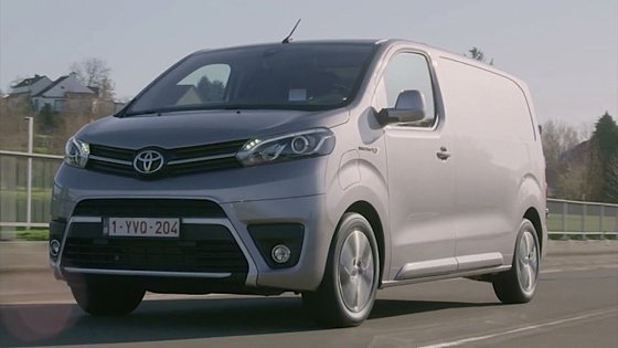 Video: New Toyota PROACE Electric Van 2021 – Interior, Cargo Space, Exterior &amp; Driving Presentation