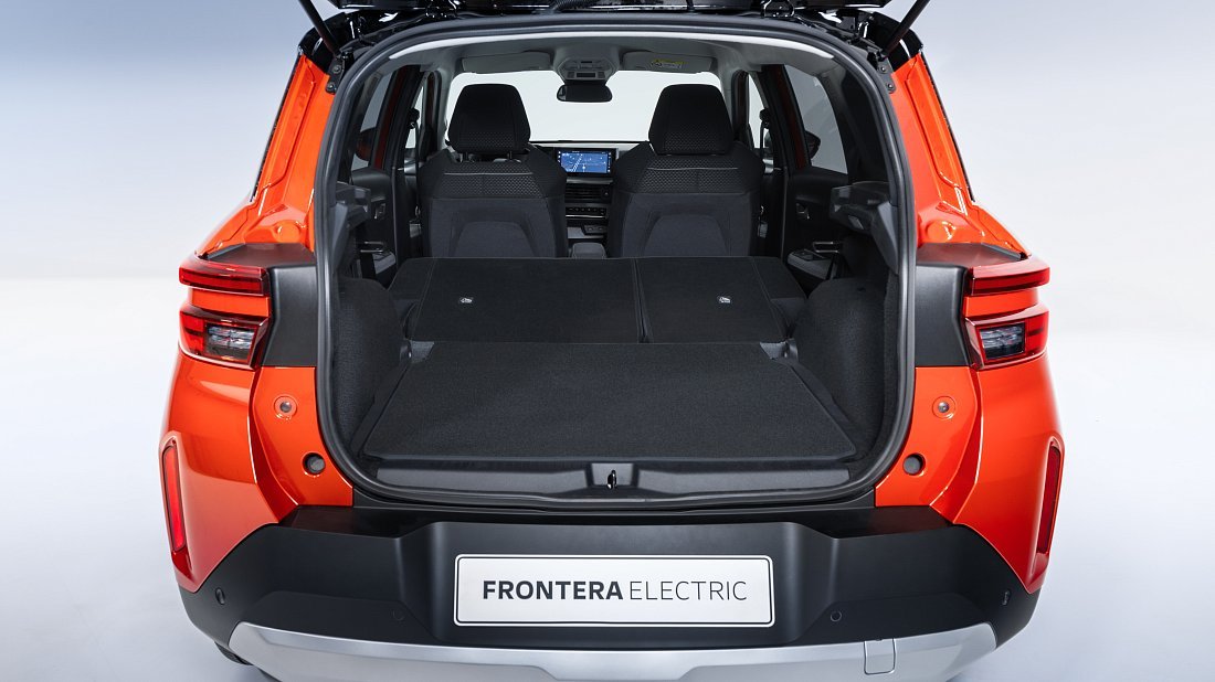 Opel Frontera Electric 44 kWh (2024-…) trunk, boot, expanded, folded seats, maximum volume, max cargo, max capacity, max storage