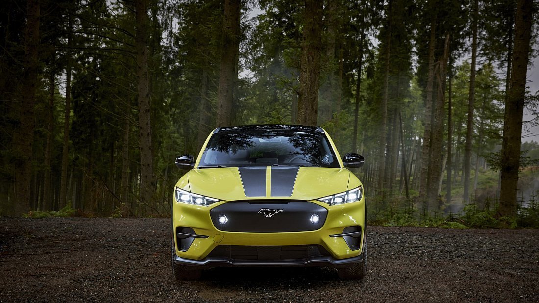 Ford Mustang Mach-E Rally (2024-…) front fascia, grille, headlights, bumper, exterior
