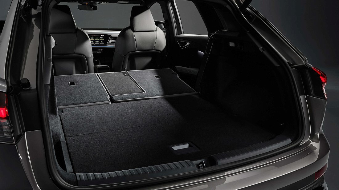 Audi Q4 e-tron 45 quattro (2021-…) trunk, boot, expanded, folded seats, maximum volume, max cargo, max capacity, max storage