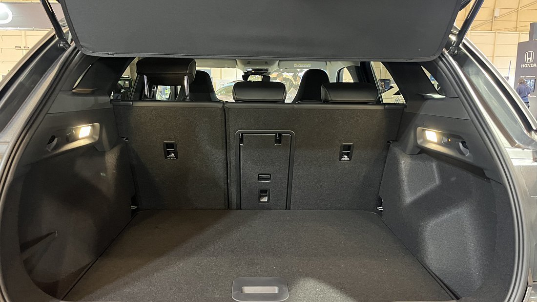 Ford Explorer EV Extended Range RWD (2024-…) trunk, boot, seats up, seats upright, cargo space, cargo volume, cargo capacity, storage