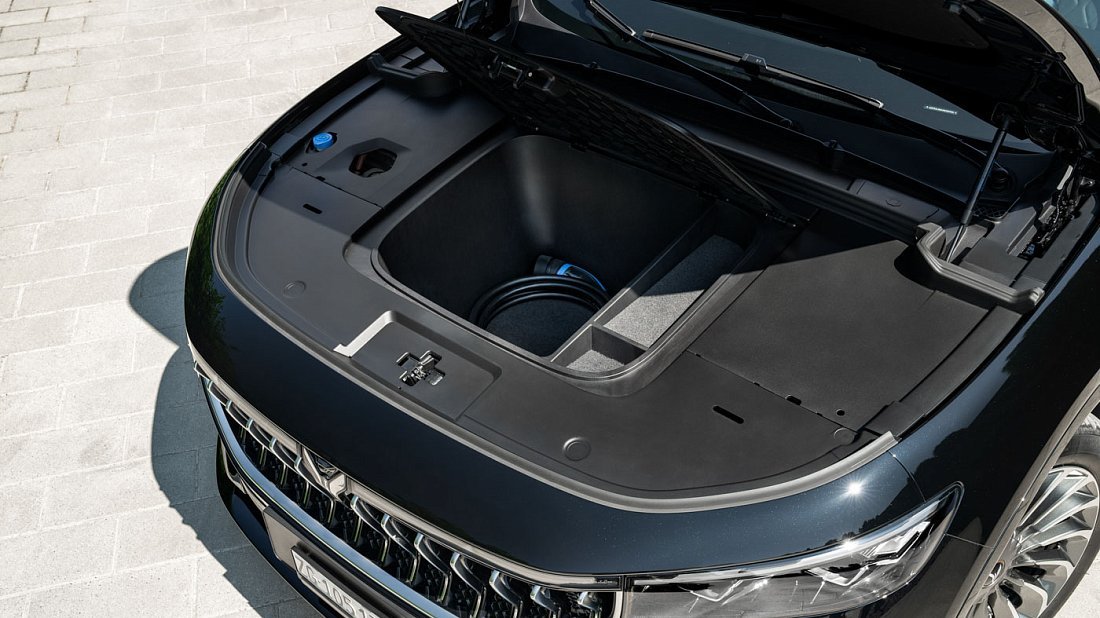 Voyah Free Electric Long Range (2022-...) frunk, front trunk, under hood, storage, cargo, capacity, bonus space