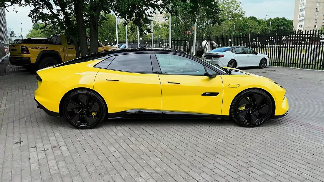 Lotus Emeya 600 (2024-...) side profile, silhouette, doors, wheels, exterior