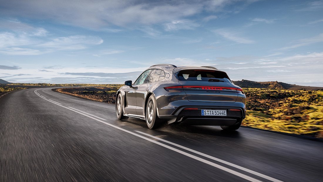Porsche Taycan GTS Sport Turismo (2024-...) rear quarter photo, three-quarter view, diagonal, exterior
