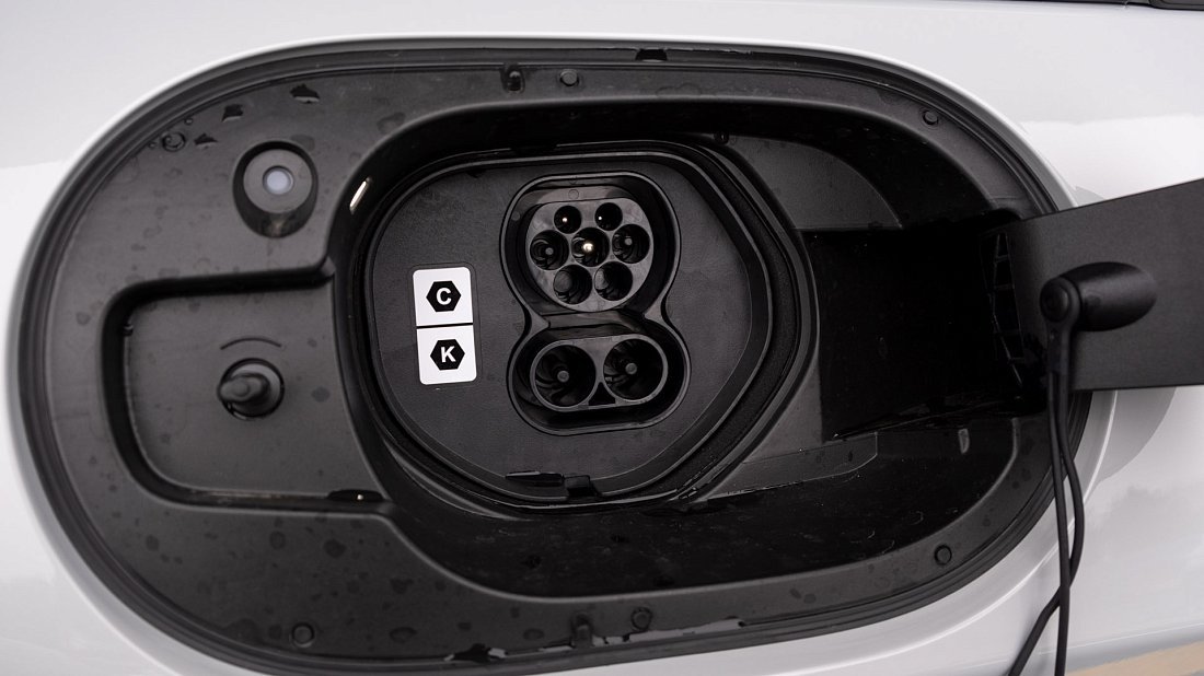 Mazda MX-30 Electric (2020-…) charge port Europe, charging, inlet, plug, connector