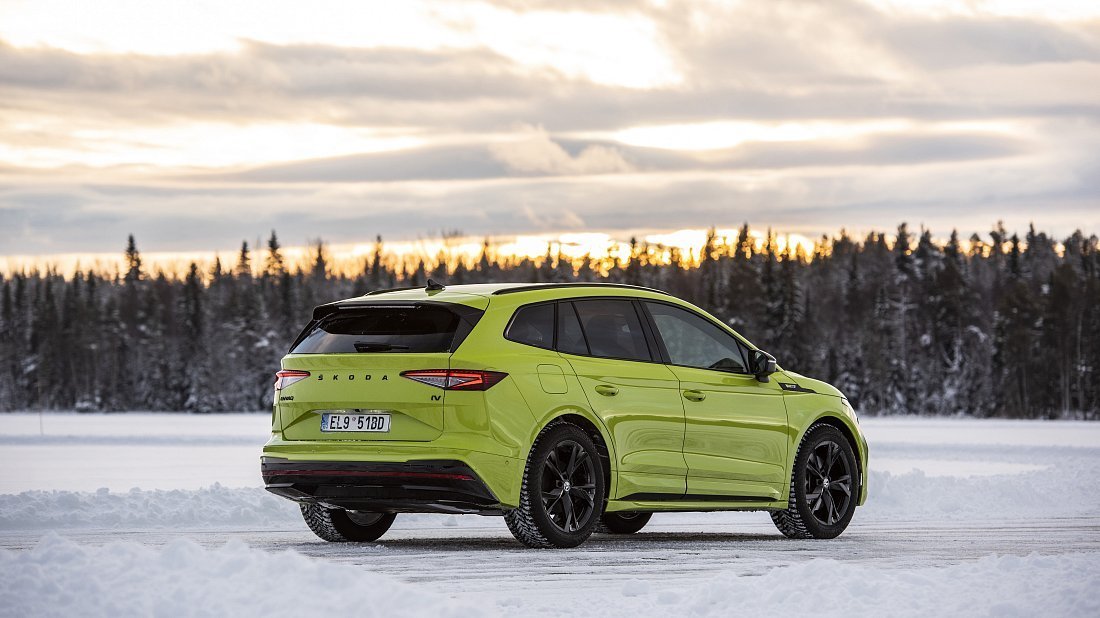 Škoda Enyaq RS (2023-2025) rear quarter, three-quarter view, diagonal, exterior
