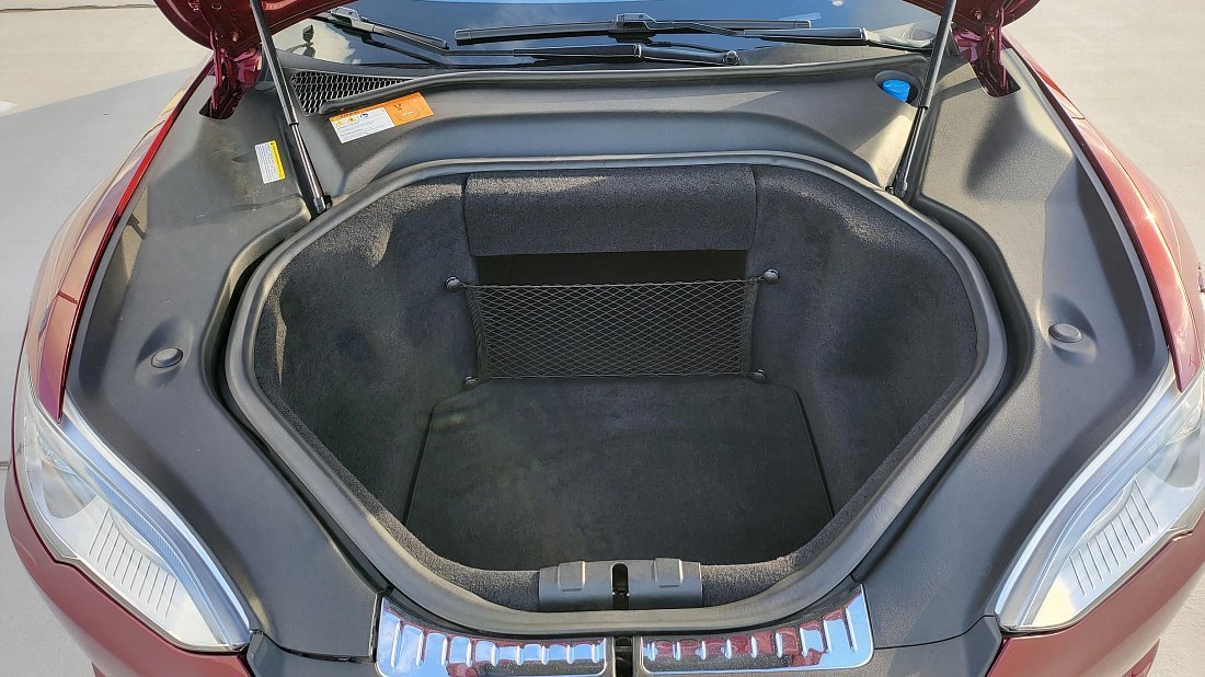 Tesla Model S 85 (2012-2016) frunk, front trunk, under hood, storage, cargo, capacity, bonus space