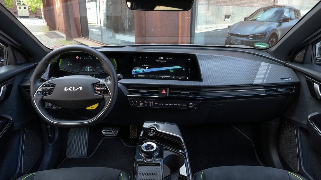 Kia EV6 GT (2022-2024) interior photo, front seat, driver seat, dashboard, steering wheel, infotainment, cockpit
