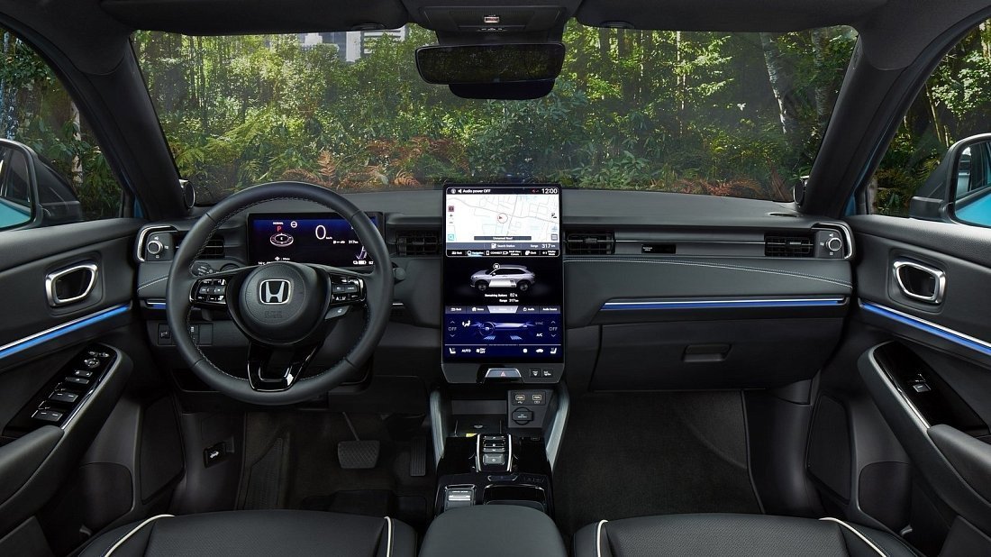 Honda eNy1 (2023-…) interior, front seat, driver seat, dashboard, steering wheel, infotainment, cockpit