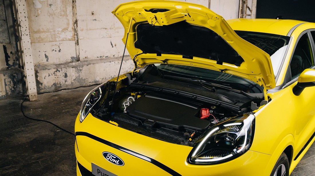 Ford Puma Gen-E FWD (2024-…) frunk photo, front trunk, under hood, storage, cargo, capacity, bonus space