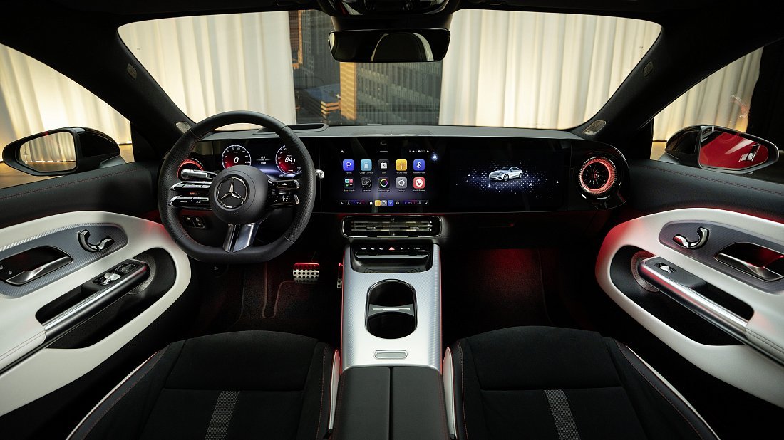 Mercedes CLA 350 4MATIC (2025-...) interior, front seat, driver seat, dashboard, steering wheel, infotainment, cockpit