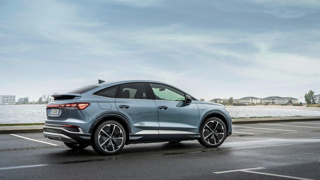 Audi Q4 Sportback e-tron 40 (2025-...) rear quarter, three-quarter view, diagonal, exterior