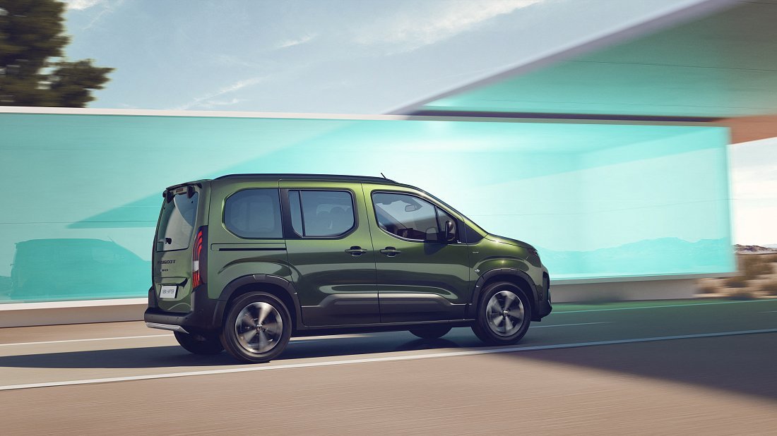 Peugeot e-Rifter M 50 kWh (2024-...) side profile, silhouette, doors, wheels, exterior