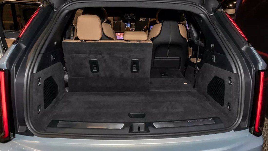 Cadillac Escalade IQ First Edition (2024-…) trunk, boot, expanded, folded seats, maximum volume, max cargo, max capacity, max storage