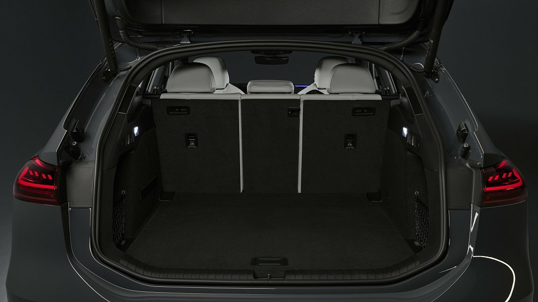Audi A6 Avant e-tron quattro (2024-…) trunk, boot, seats up, seats upright, cargo space, cargo volume, cargo capacity, storage