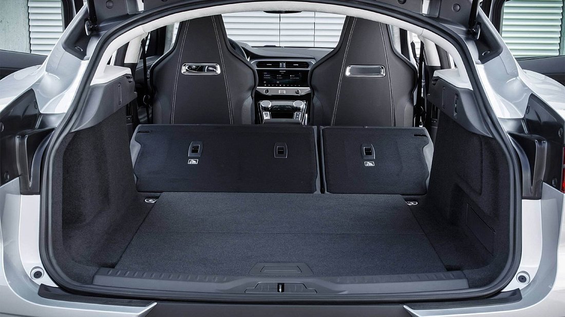 Jaguar I-Pace EV400 (2020-2024) folded trunk photo, boot, expanded, folded seats, maximum volume, max cargo, max capacity, max storage