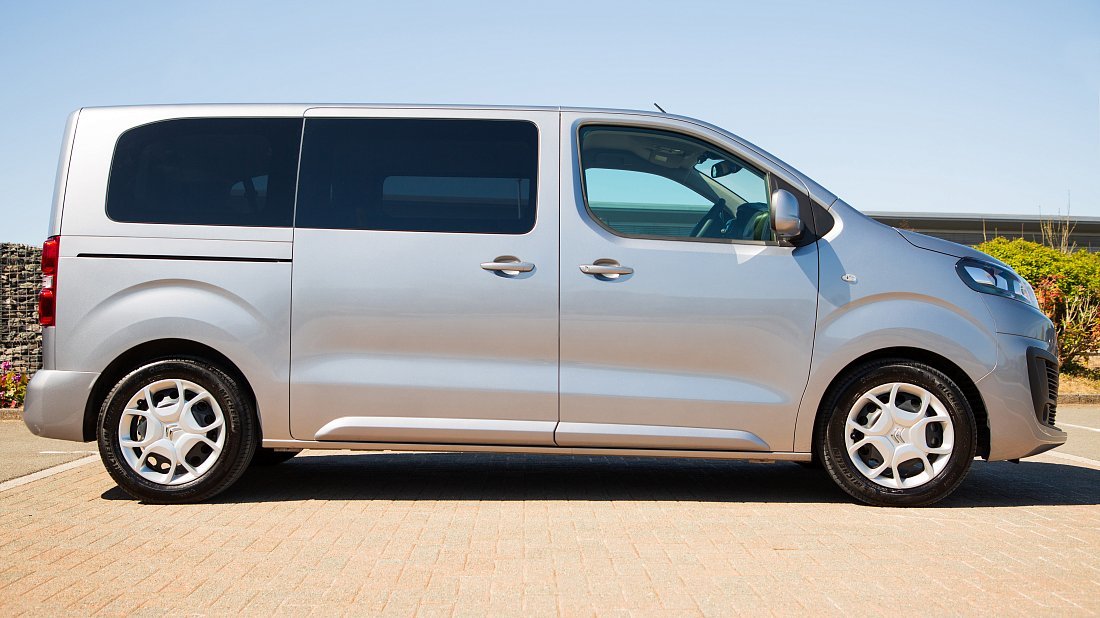 Citroën e-SpaceTourer XL 50 kWh (2020-2024) side profile, silhouette, doors, wheels, exterior