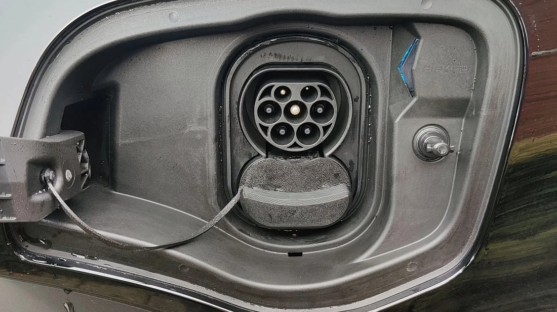 Fisker Ocean Ultra (2023-2024) charge port Europe, charging, inlet, plug, connector