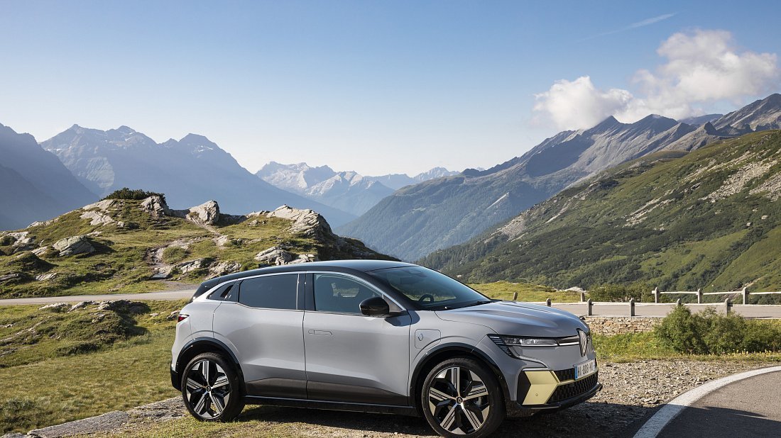 Renault Megane E-Tech EV60 130hp (2022-…) side profile, silhouette, doors, wheels, exterior