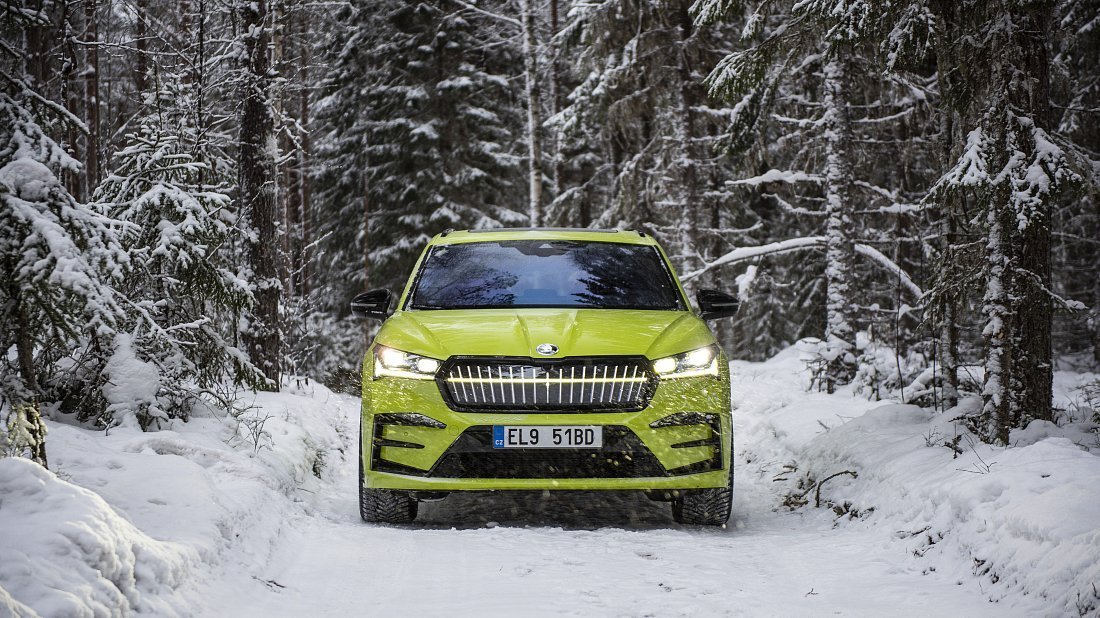 Škoda Enyaq RS (2023-2025) front fascia, grille, headlights, bumper, exterior