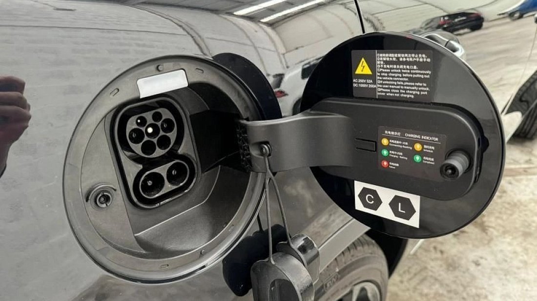 BYD Tang Flagship (2022-2024) charge port Europe, charging, inlet, plug, connector