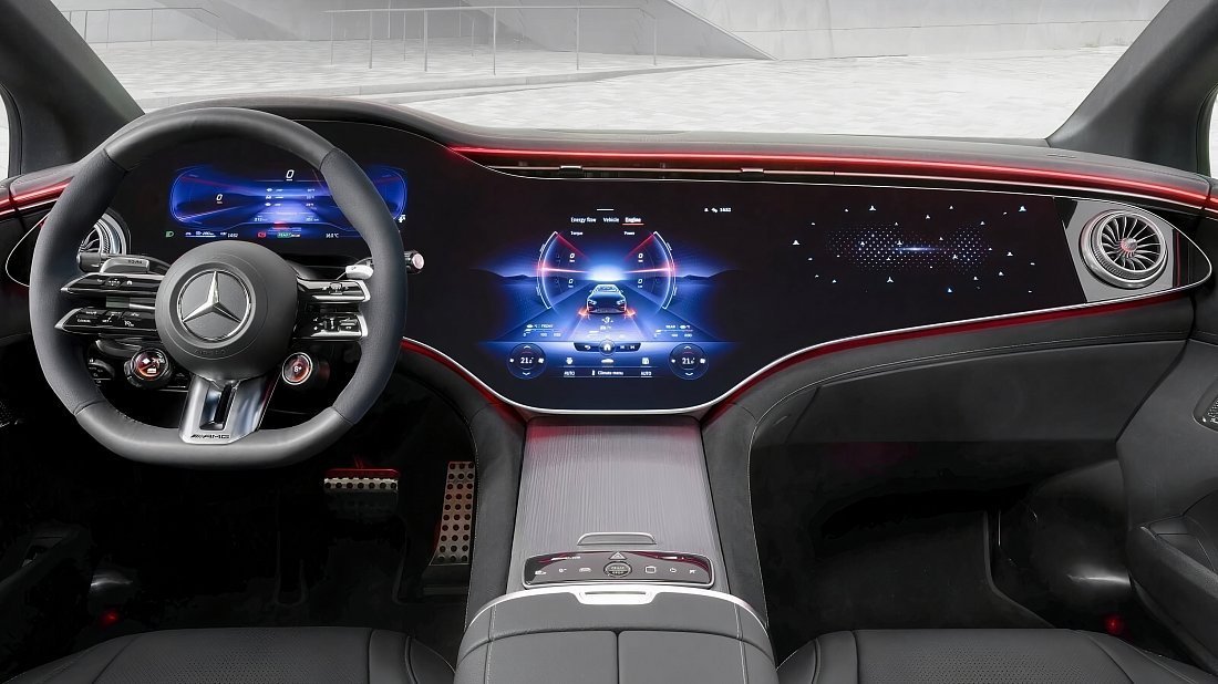Mercedes EQE AMG 43 4MATIC (2022-…) interior photo, front seat, driver seat, dashboard, steering wheel, infotainment, cockpit