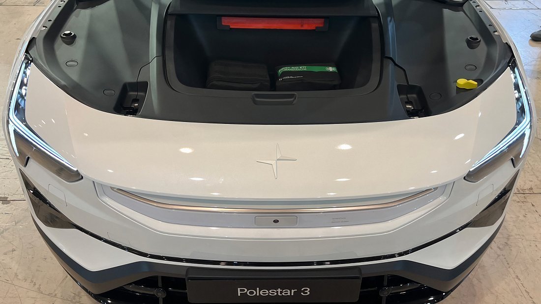 Polestar 3 Long Range Dual Motor (2024-…) frunk, front trunk, under hood, storage, cargo, capacity, bonus space