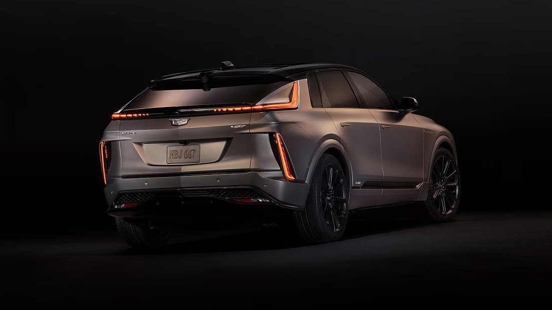 Cadillac Lyriq V (2025-…) rear view, taillights, trunk, spoiler, badge, bumper, exterior