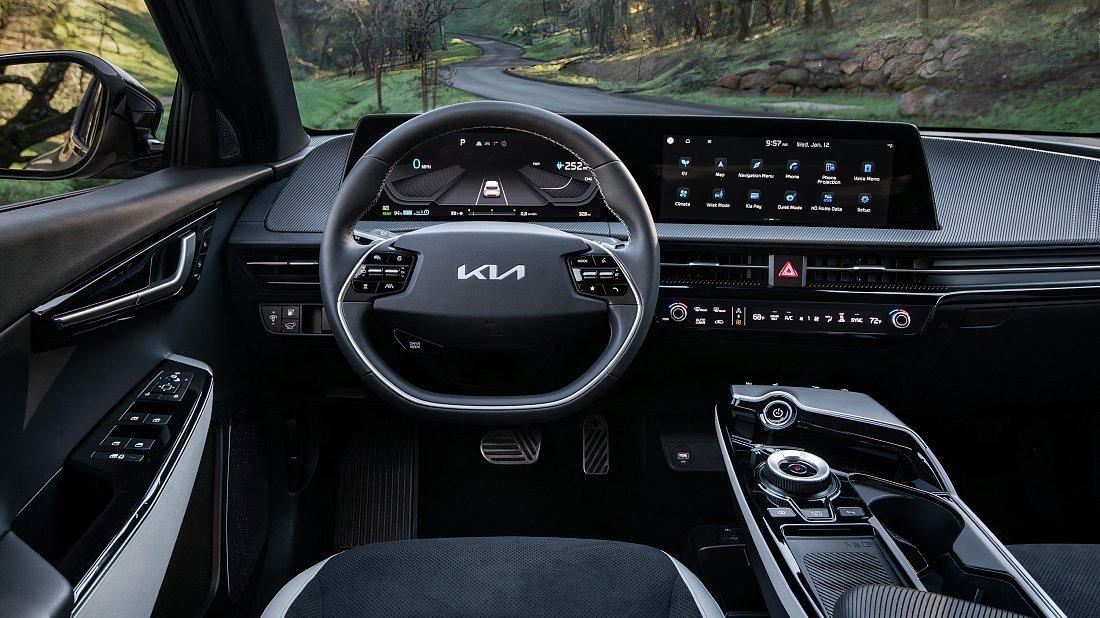 Kia EV6 Long Range AWD (2021-2024) interior, front seat, driver seat, dashboard, steering wheel, infotainment, cockpit