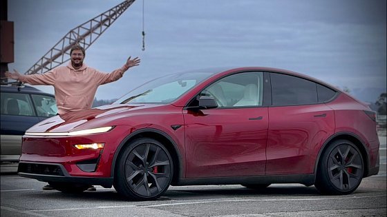 Video: I Drive The New Tesla Model Y Performance For The First Time! New Battery, Suspension, & Interior