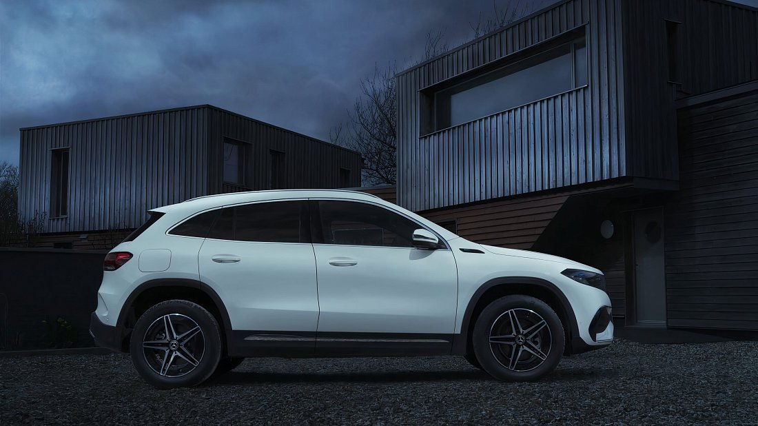 Mercedes EQA 300 4MATIC (2021-2023) side profile, silhouette, doors, wheels, exterior