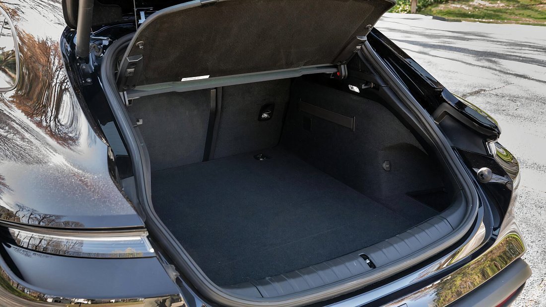 Porsche Taycan Turbo Cross Turismo (2021-2024) trunk photo, boot, seats up, seats upright, cargo space, cargo volume, cargo capacity, storage