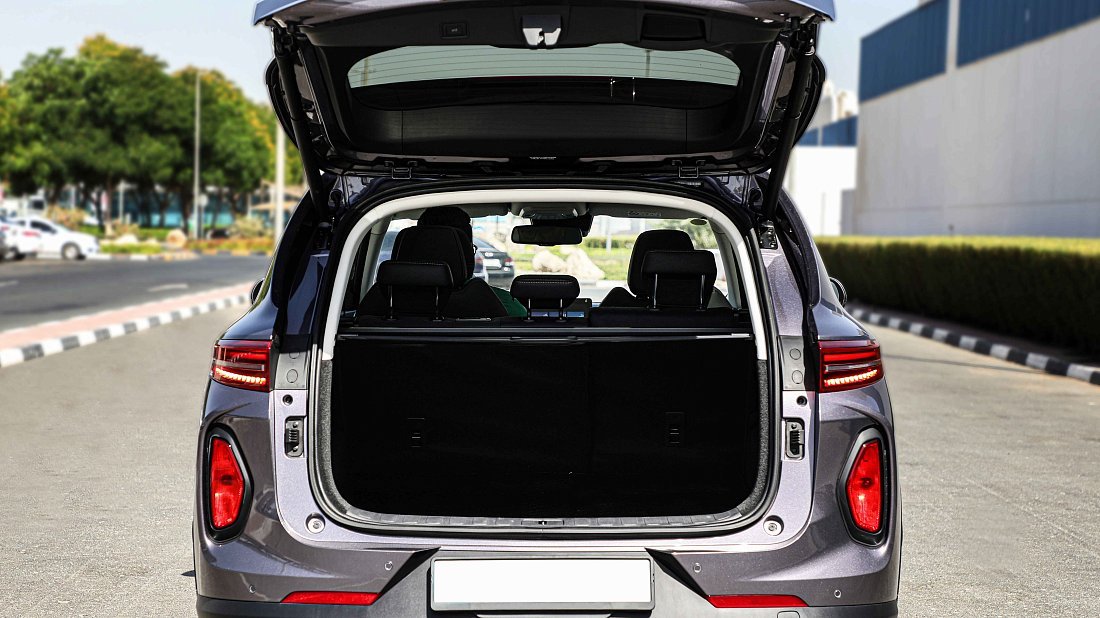 Skywell ET5 86 kWh (2022-...) trunk photo, boot, seats up, seats upright, cargo space, cargo volume, cargo capacity, storage